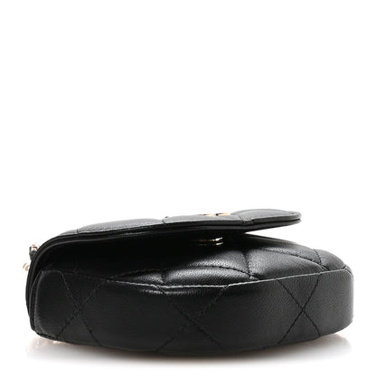 Lambskin Quilted Pearl Top Handle Clutch With Chain Black