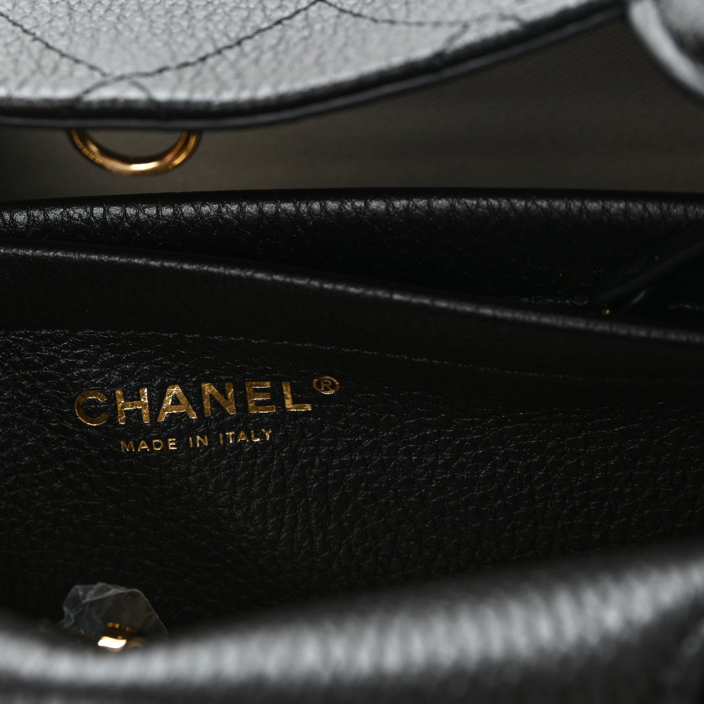 Grained Calfskin Stitched Urban Essentials Small Shopping Bag Black