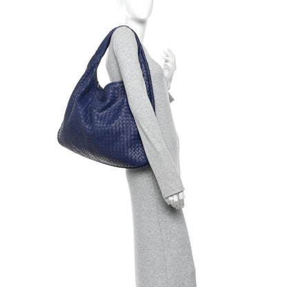 Nappa Intrecciato Maxi Veneta Hobo Sapphire