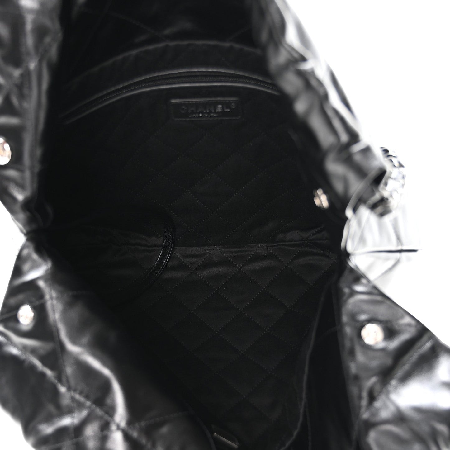 Shiny Calfskin Quilted Small Chanel 22 So Black