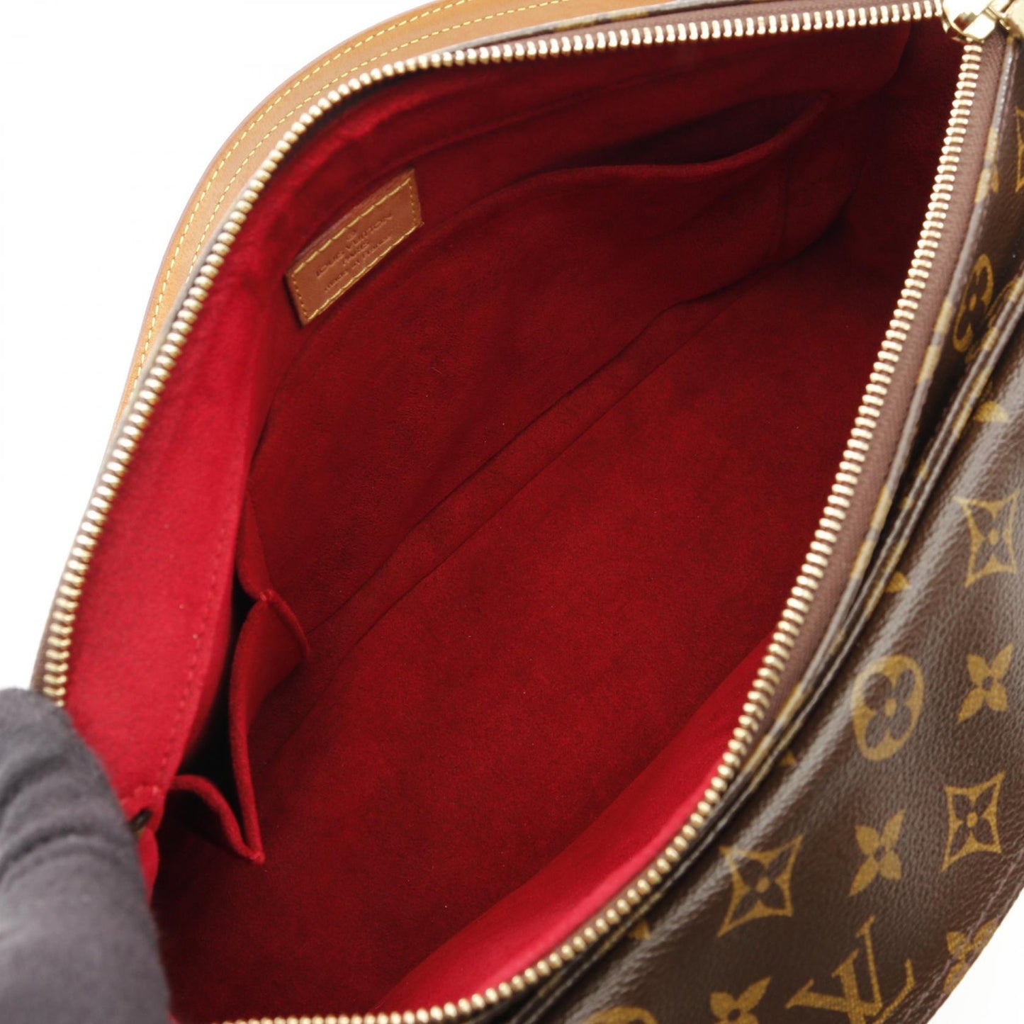 Louis Vuitton Vivasite GM Monogram Coated Canvas Shoulder Bag