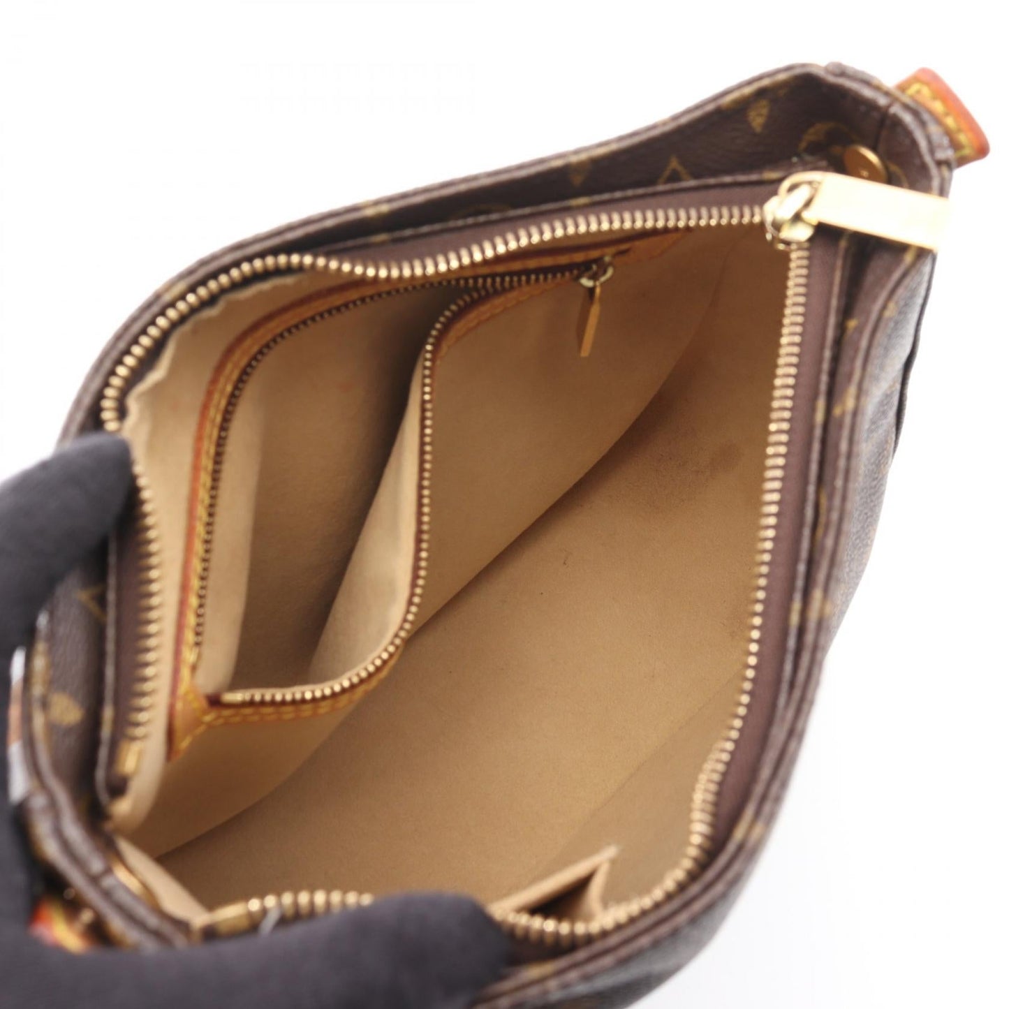 Louis Vuitton Looping MM Monogram Coated Canvas Shoulder Bag