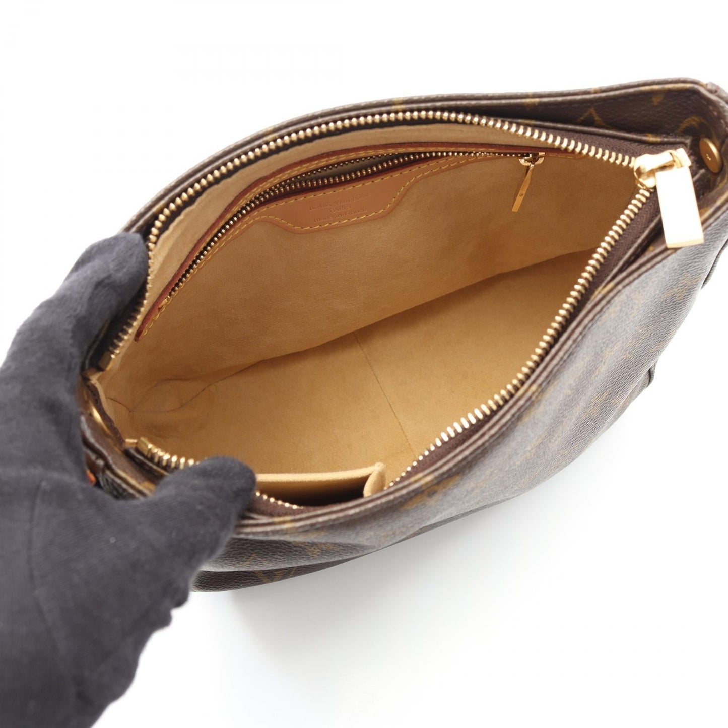 Louis Vuitton Looping MM Monogram Coated Canvas Shoulder Bag