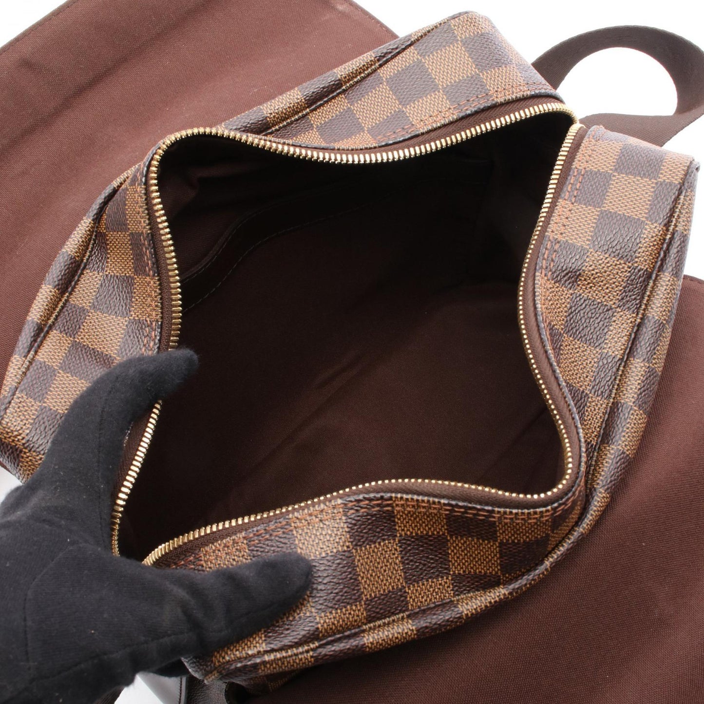Louis Vuitton Naviglio Damier Shoulder Bag