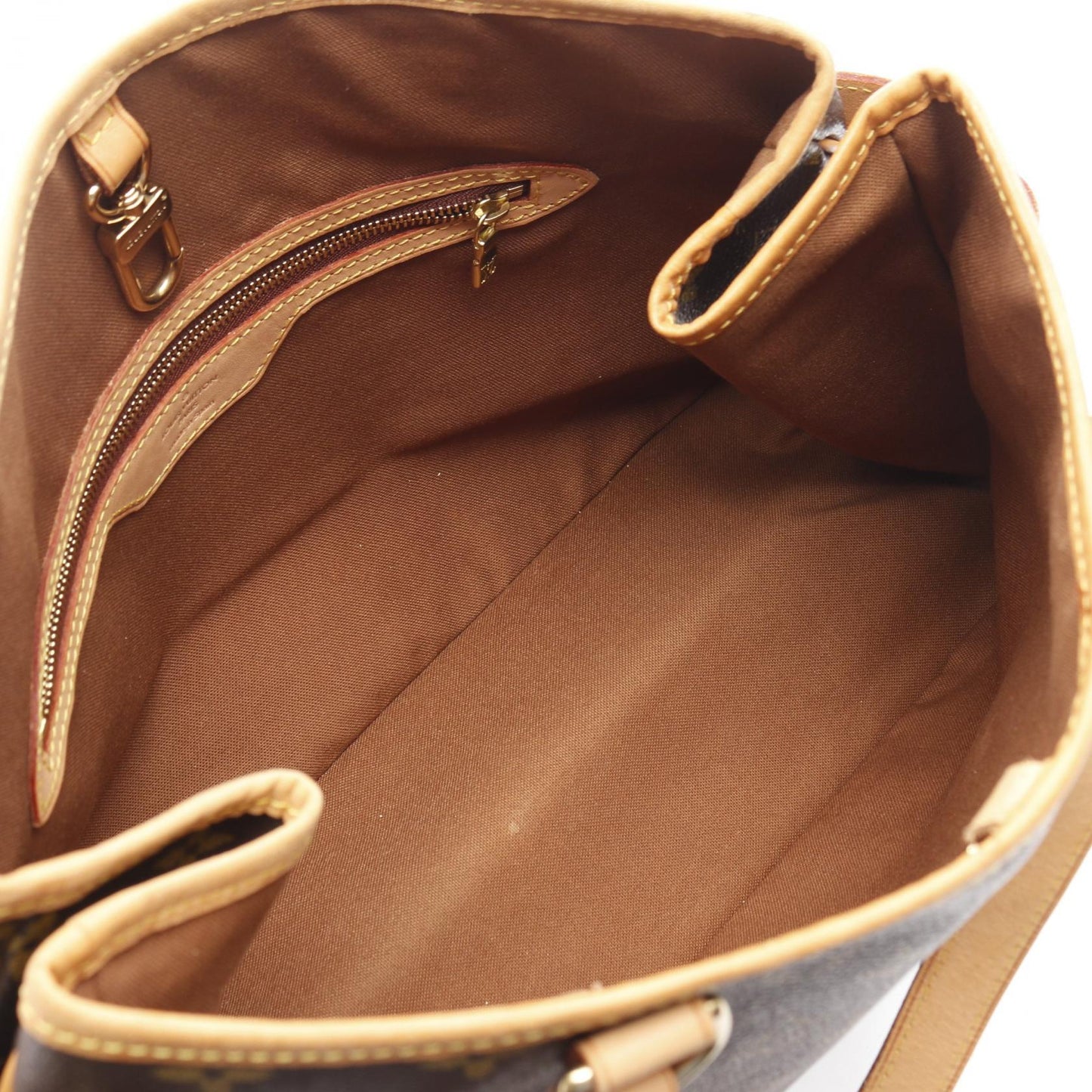 Louis Vuitton Batignolles Horizontal Monogram Shoulder Bag