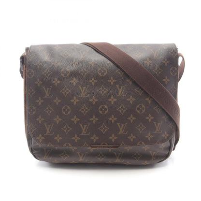 Louis Vuitton Messenger Beaubourg MM Monogram Shoulder Bag