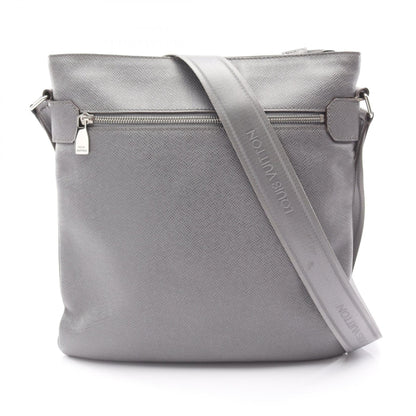 Louis Vuitton Sasha Taiga Leather Shoulder Bag