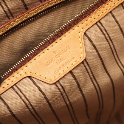 Louis Vuitton Delightful MM Monogram Shoulder Bag