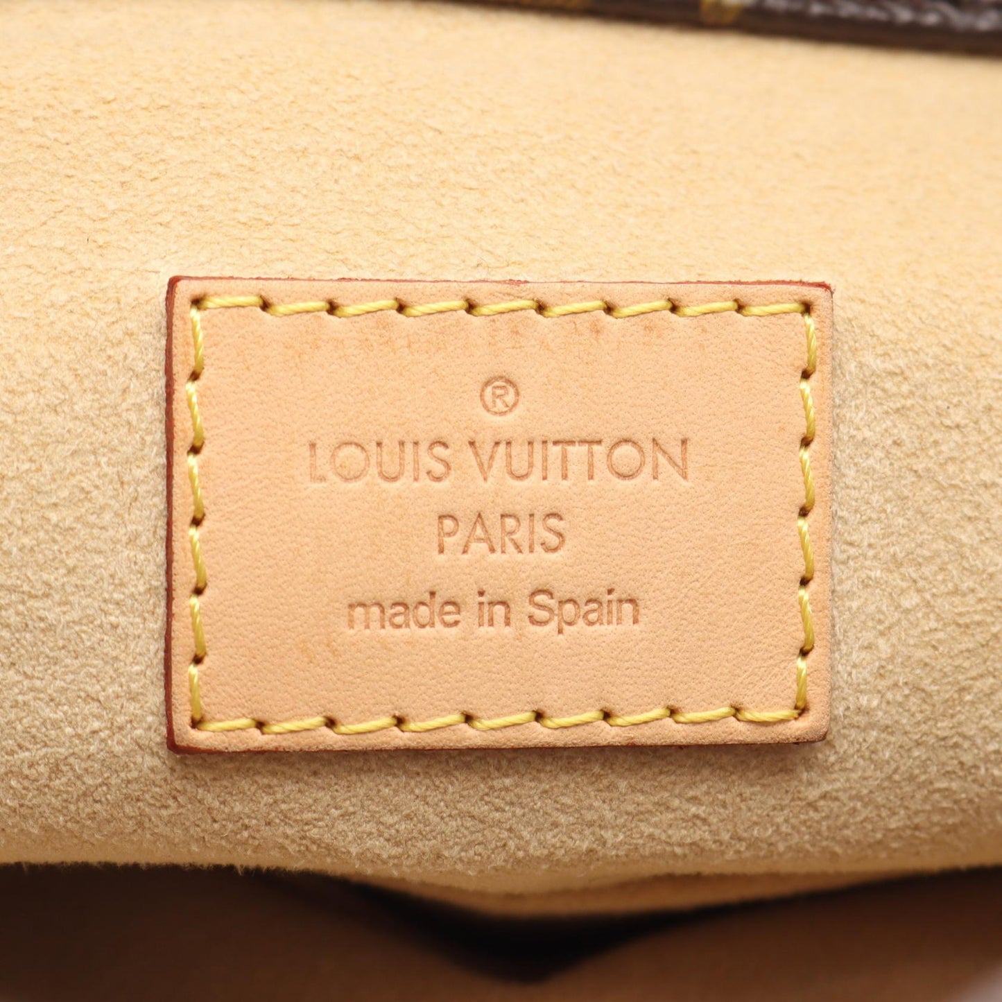 Louis Vuitton Artsy MM Monogram Shoulder Bag