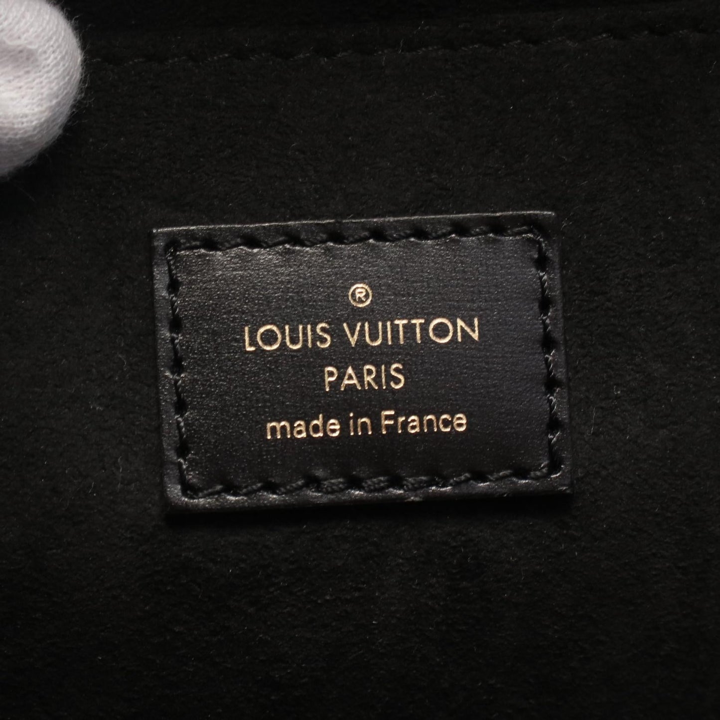 Louis Vuitton Dauphine MM Leather Shoulder Bag