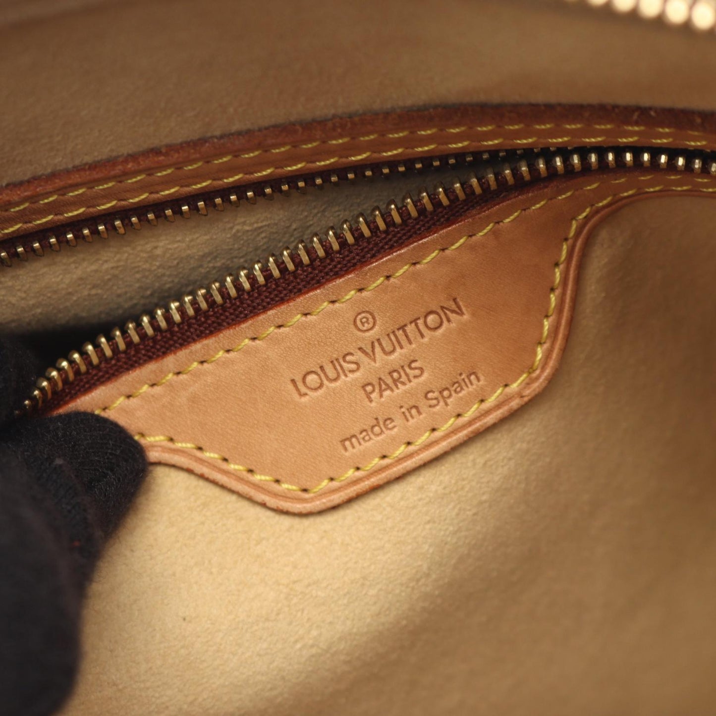 Louis Vuitton Looping GM Monogram Shoulder Bag