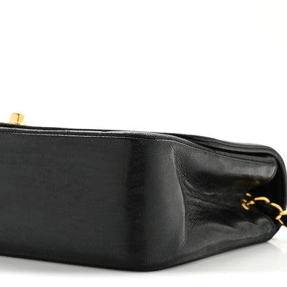 Lambskin Quilted Medium Single Flap Black