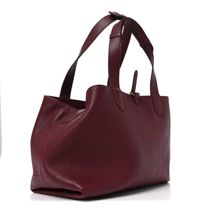 Calfskin Macrocannage Medium Toujours Vertical Tote Burgundy