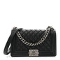Caviar Quilted Medium Boy Flap Black