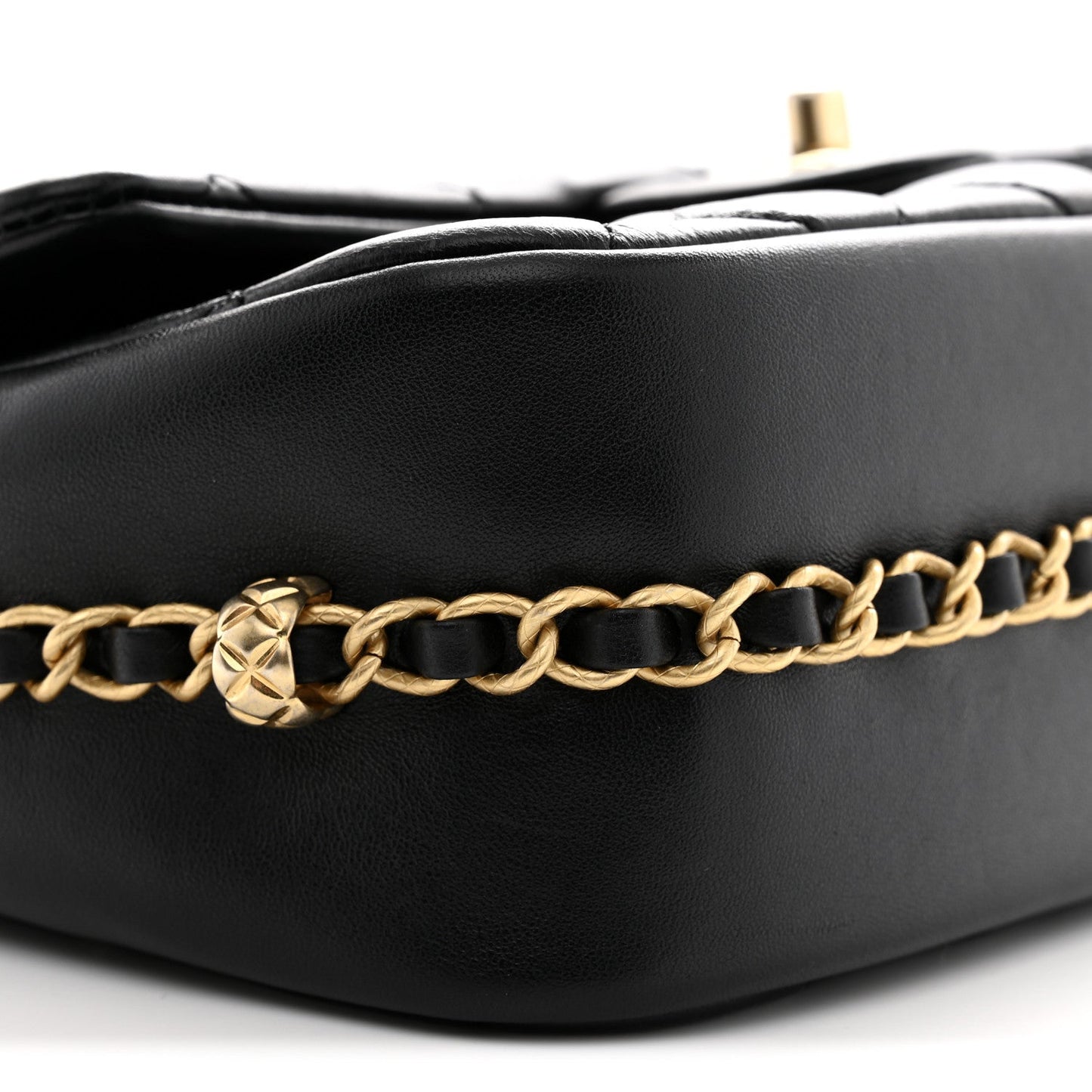 Lambskin Quilted CC Medium Dynasty Flap Black