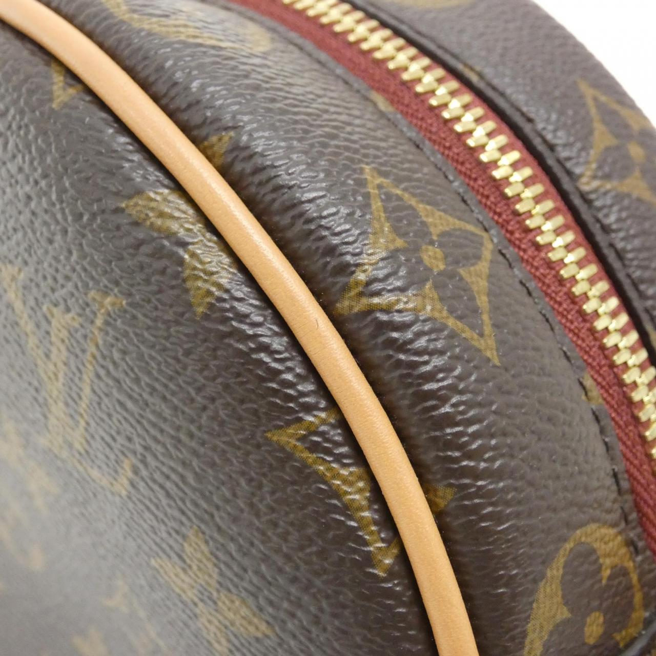Louis Vuitton Boite Chapeau Souple Monogram Shoulder Bag
