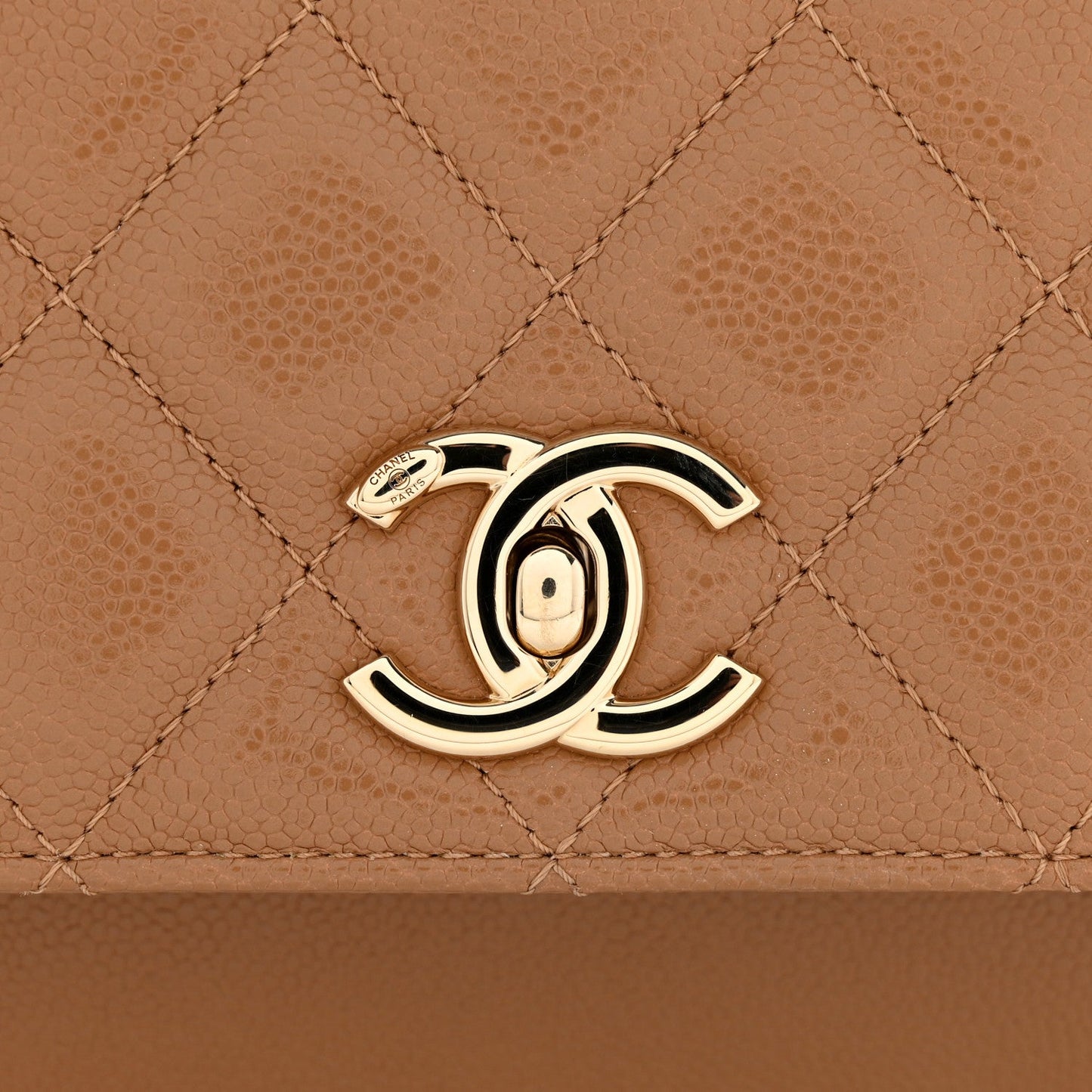 Caviar Quilted Medium Business Affinity Flap Beige