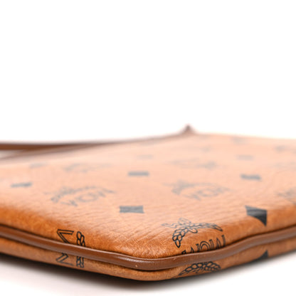 Visetos Medium Stark Wristlet Pouch Cognac