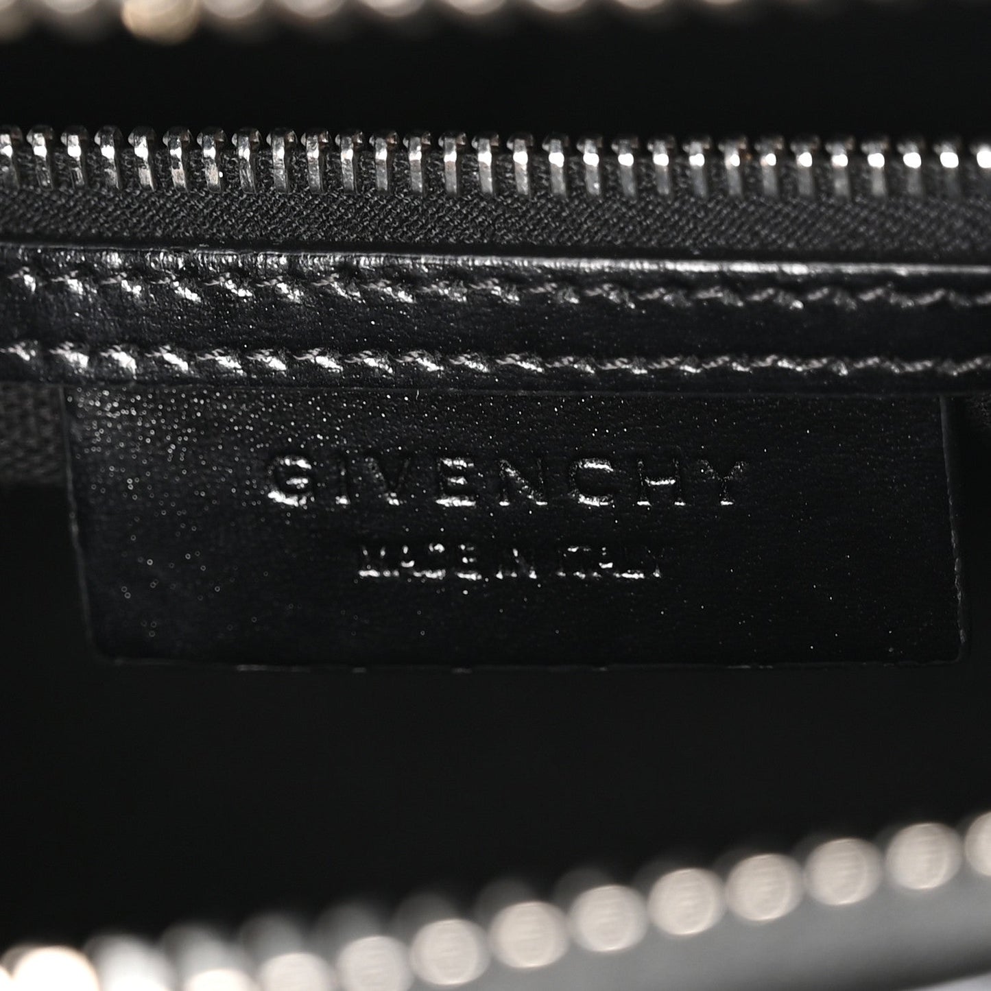 Shiny Lord Calfskin Mini Antigona Black
