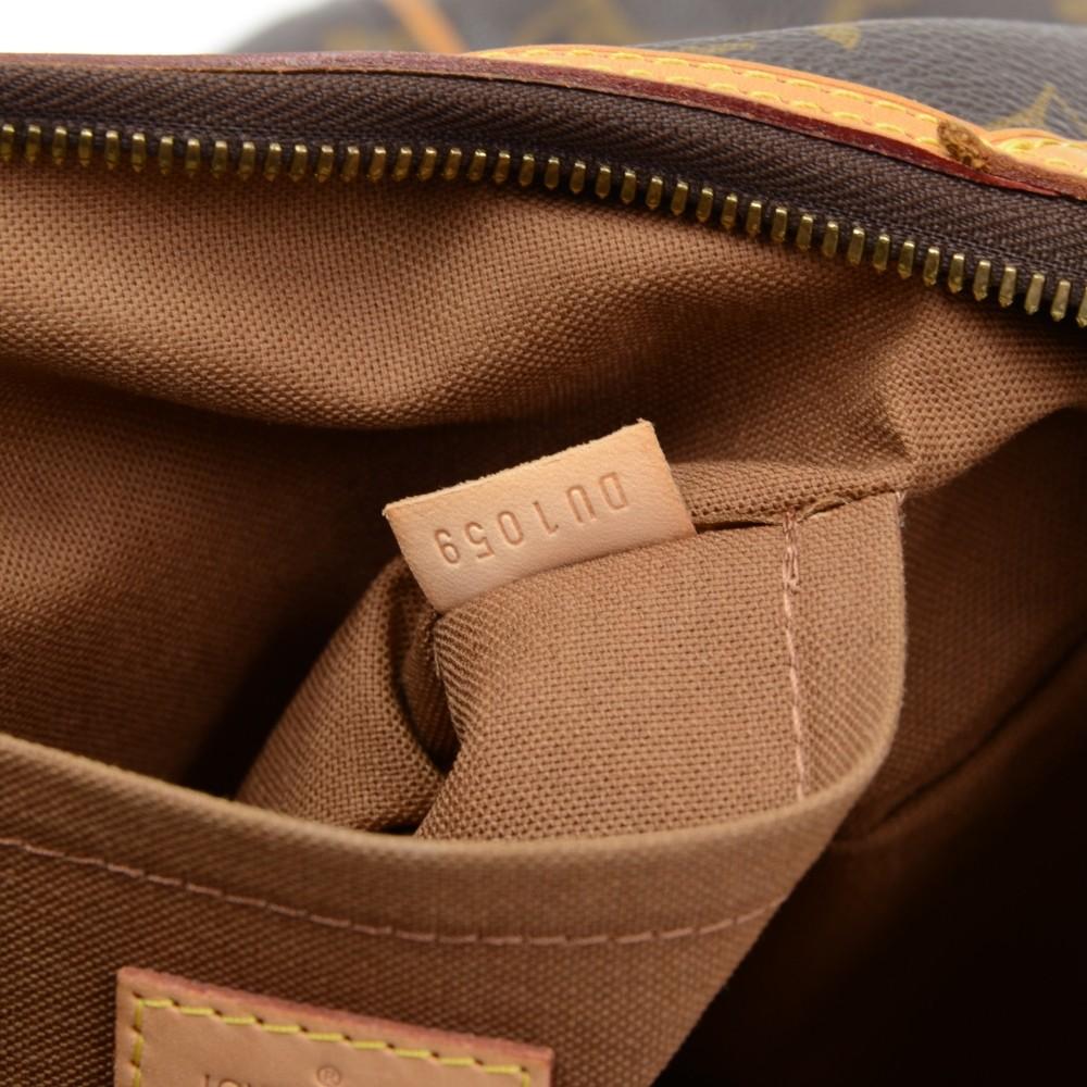 Louis Vuitto Thames PM Shoulder Bag