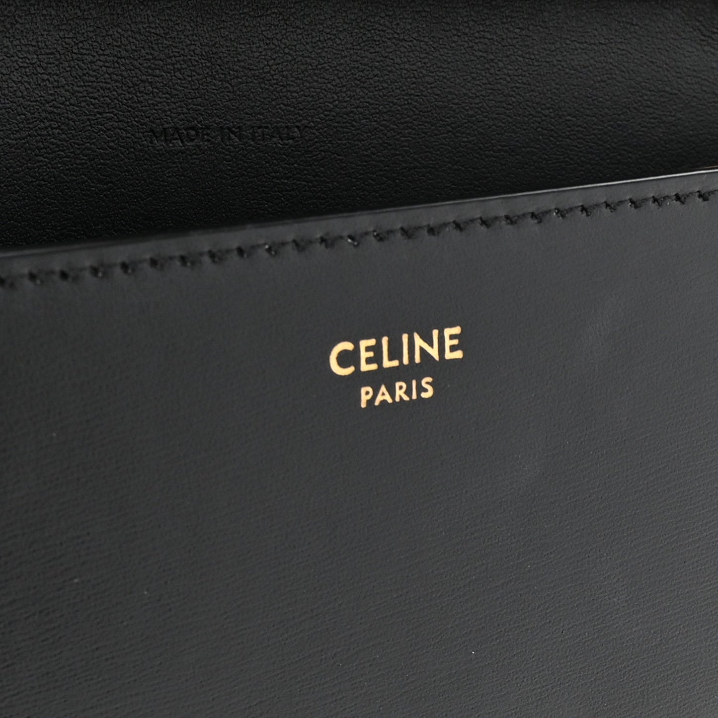 Shiny Calfskin Triomphe Margo Wallet on Chain Black