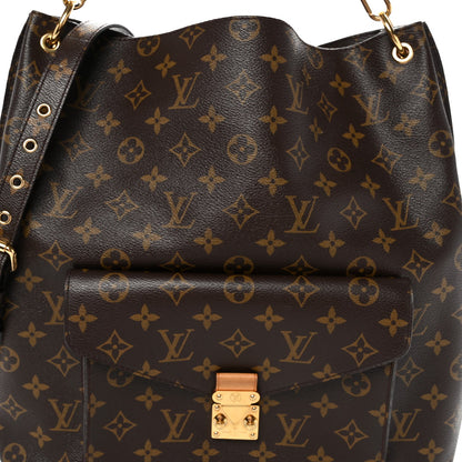 Monogram Metis
