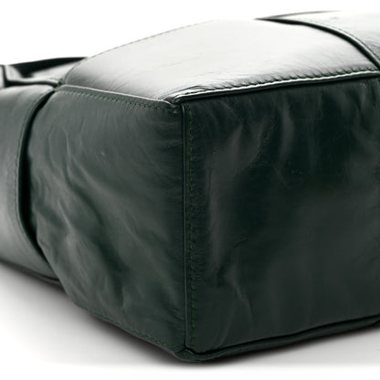 Paper Calfskin Maxi Intreccio Medium Arco Camera Bag Emerald Green