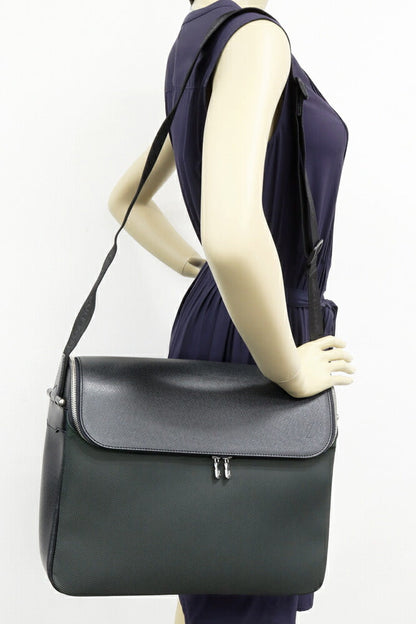 Louis Vuitton Taiga Shoulder Bag