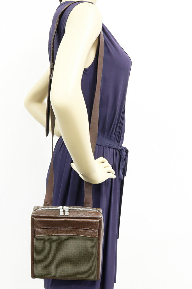 Louis Vuitton Taiga Leather Nylon Shoulder Bag