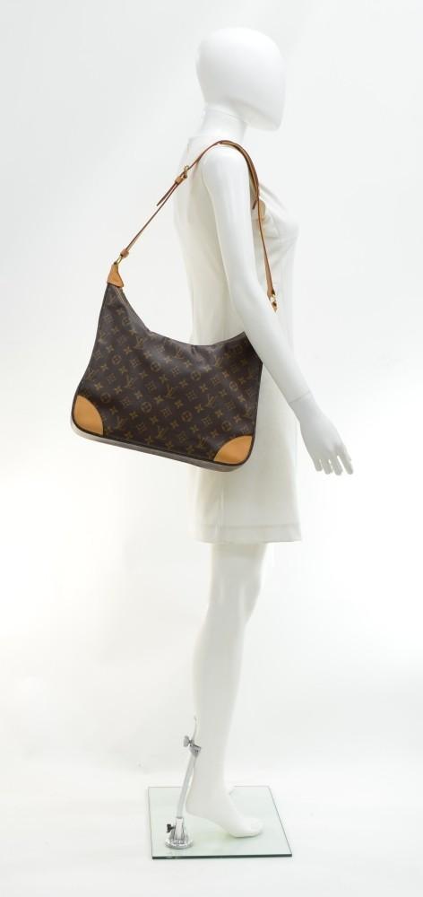 Louis Vuitto Boulogne GM Shoulder Bag