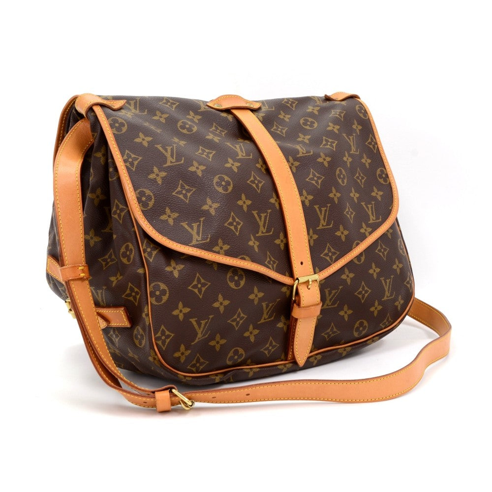Louis Vuitto Saumur 35 Shoulder Bag