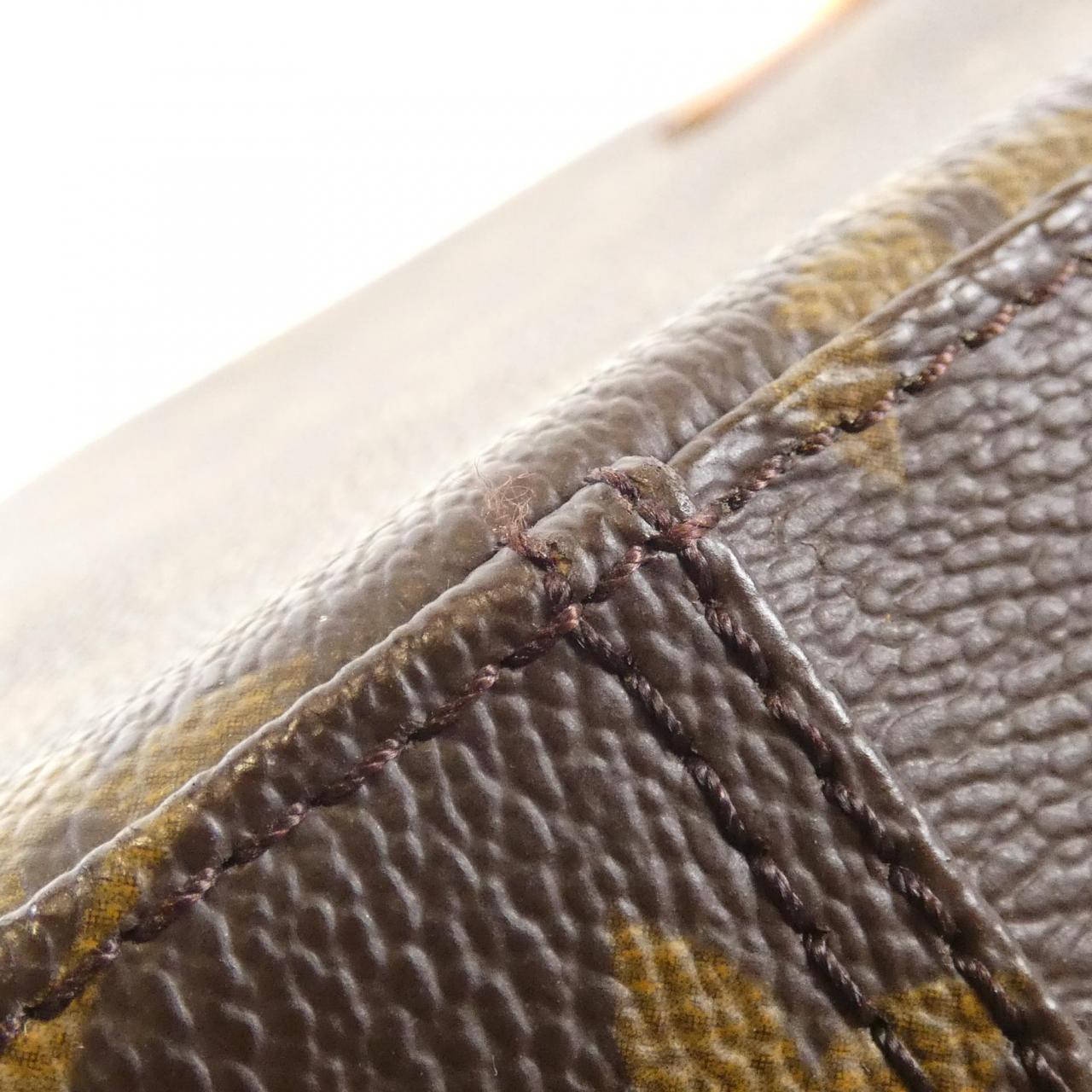 Louis Vuitton Monogram Shoulder Bag