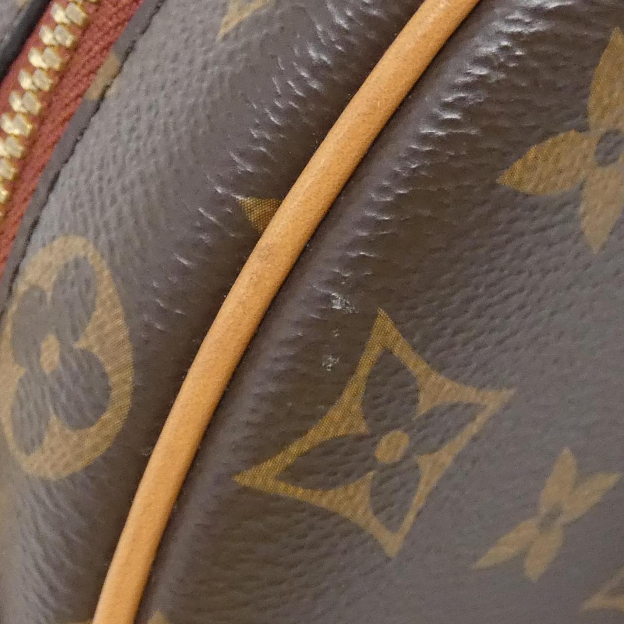 Louis Vuitton Boite Chapeau Souple Monogram Shoulder Bag
