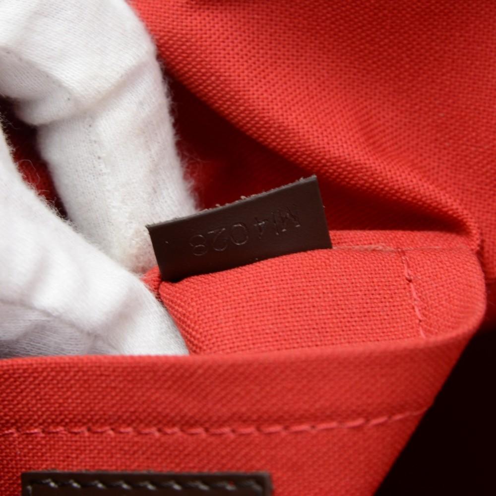 Louis Vuitto Thames GM Shoulder Bag