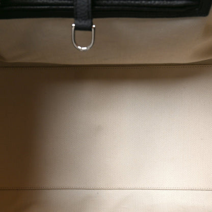 Grained Calfskin Soft Margaux 17 Black