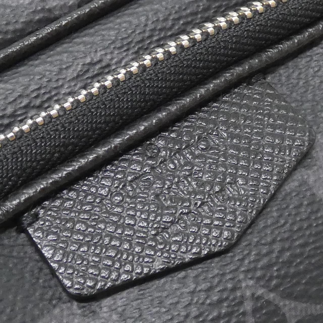 Louis Vuitton Taiga Lama Outdoor Pochette Coated Canvas Shoulder Bag