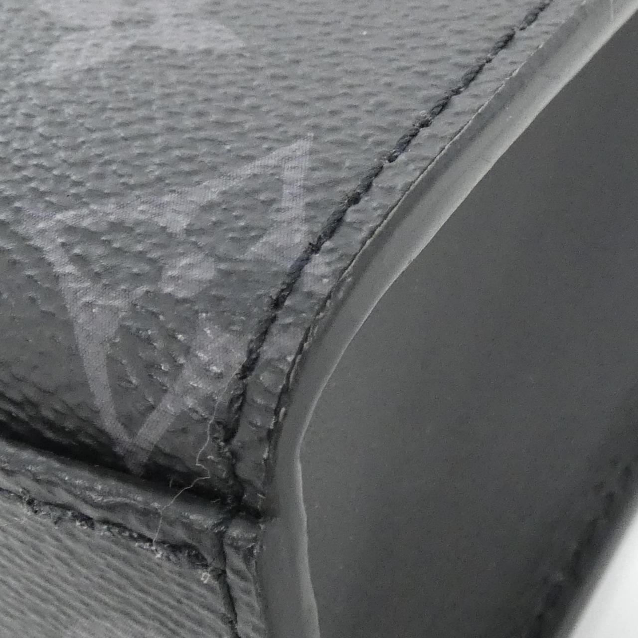 Louis Vuitton Sac Plat Crossbody Monogram Shoulder Bag