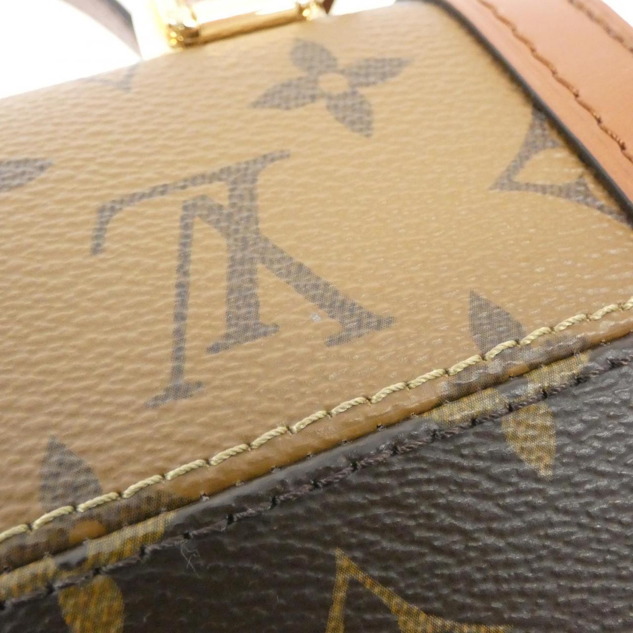 Louis Vuitton Dauphine Monogram Shoulder Bag