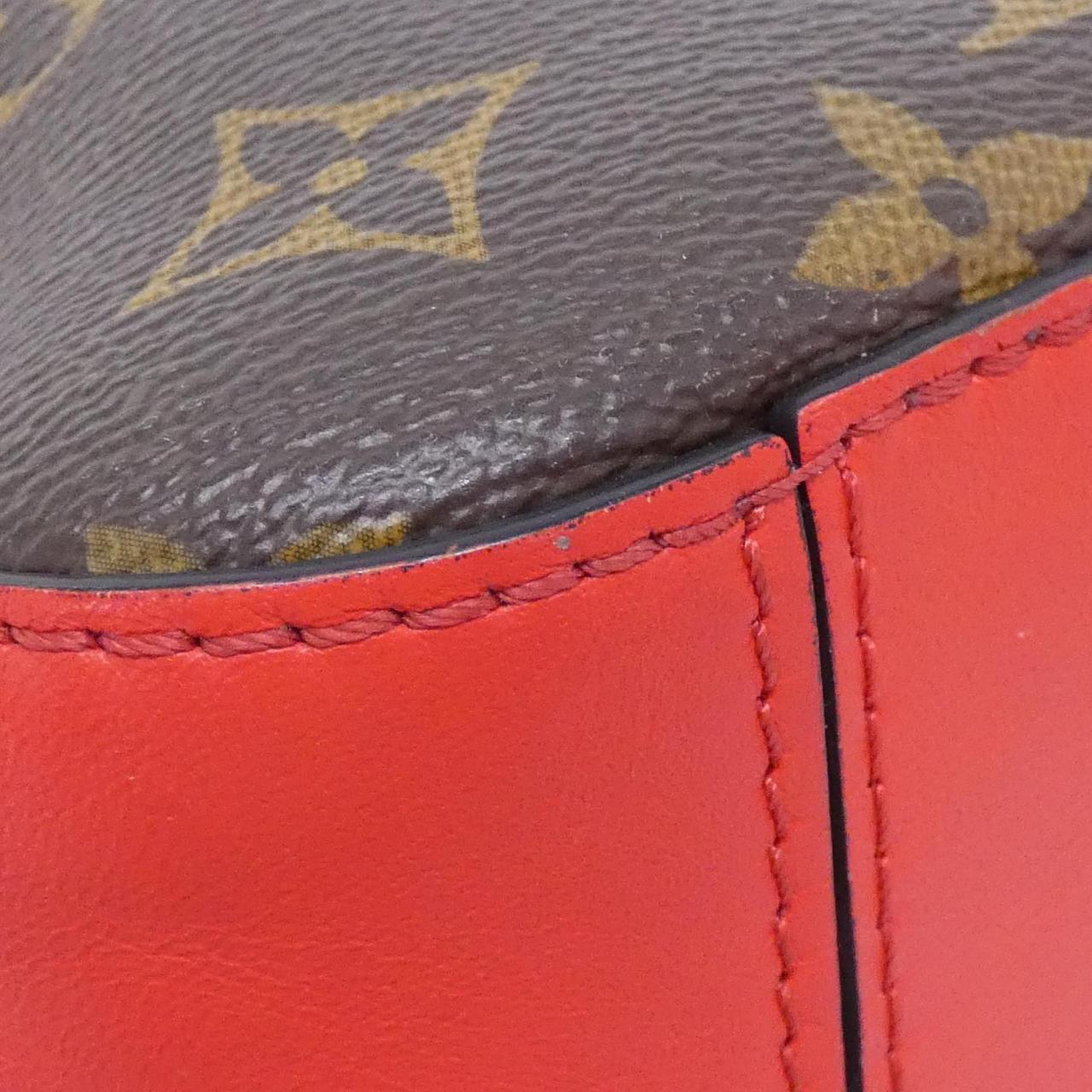Louis Vuitton Monogram Shoulder Bag