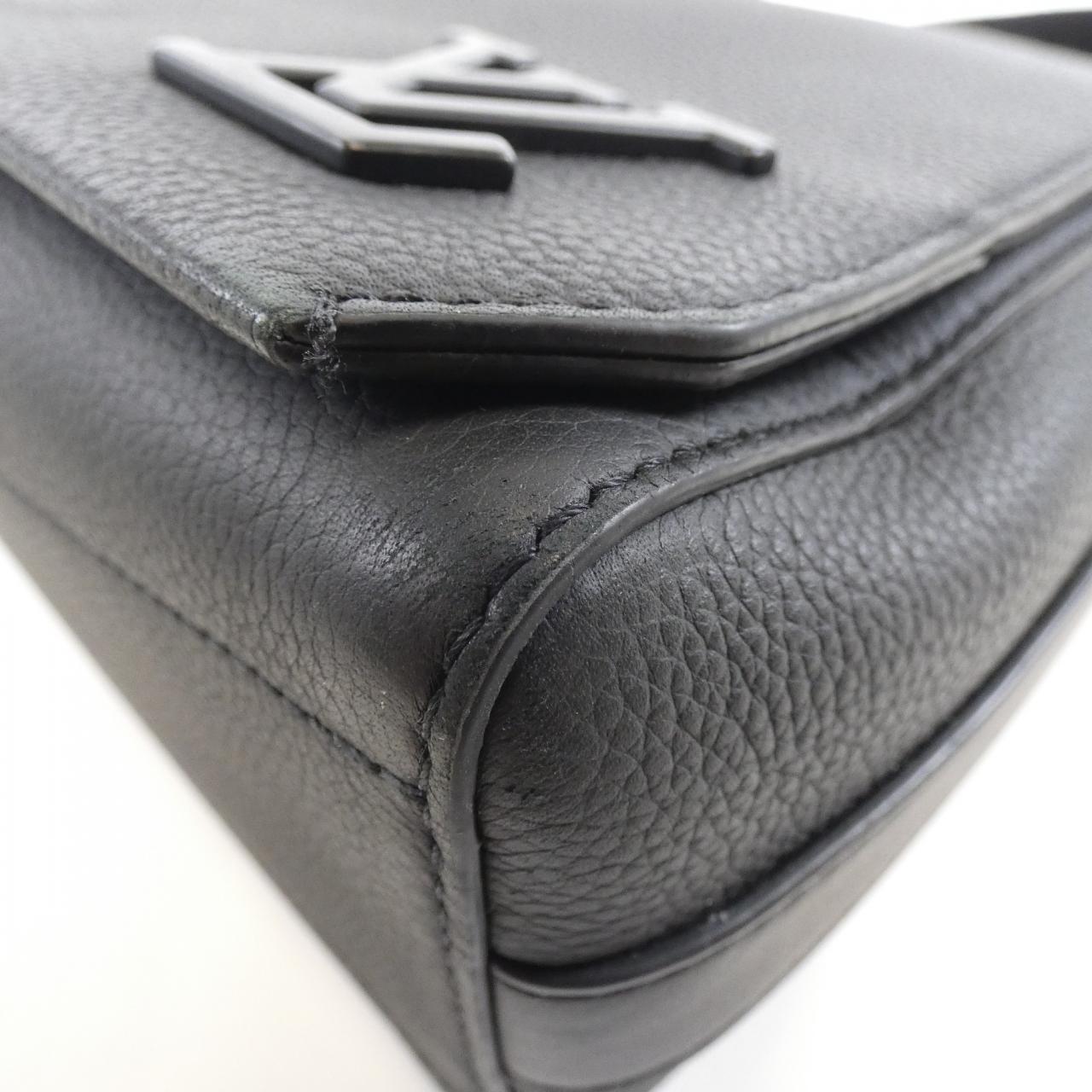 Louis Vuitton LV Aerogram Calf Shoulder Bag