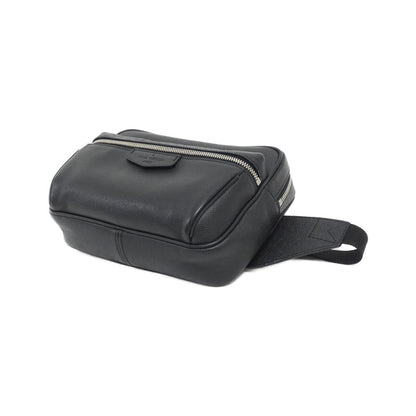 Louis Vuitton Taiga Shoulder Bag