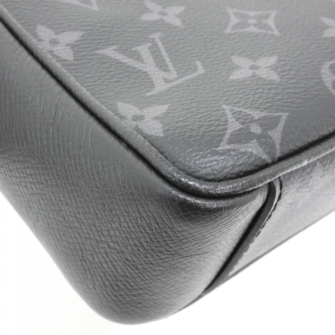 Louis Vuitton Taiga Lama Shoulder Bag
