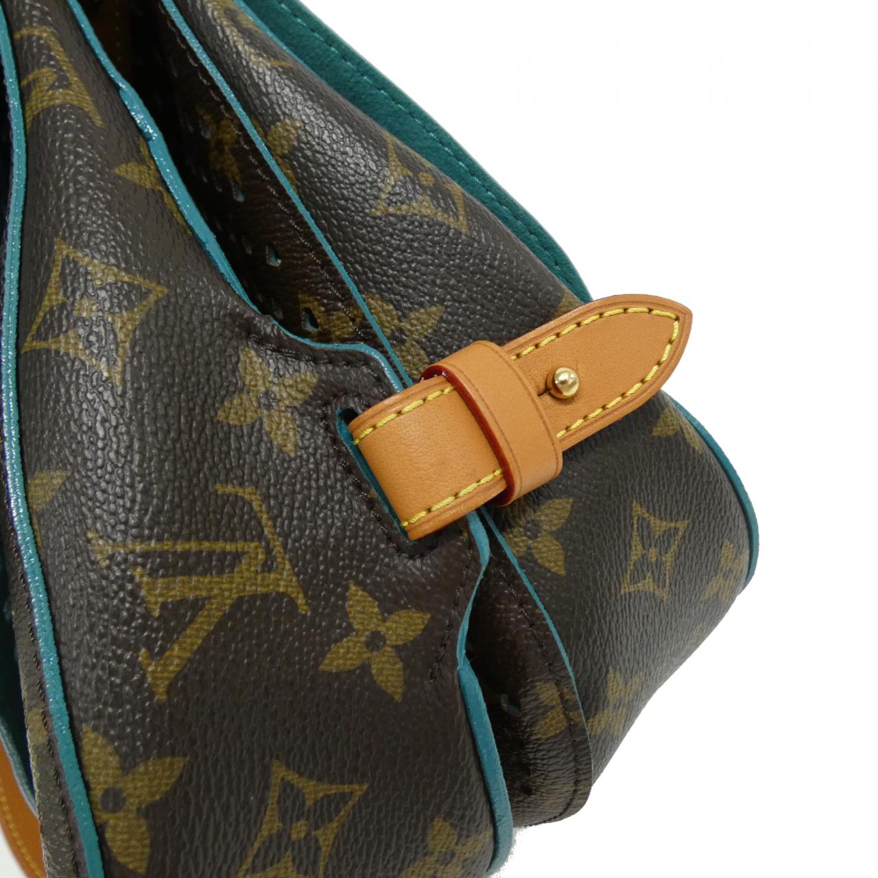 Louis Vuitton Monogram Shoulder Bag