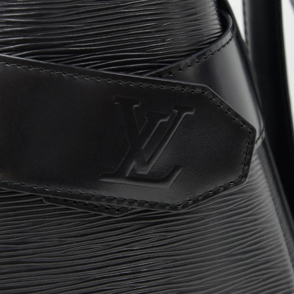 Louis Vuitto Sac de Paule PM Epi Leather Shoulder Bag