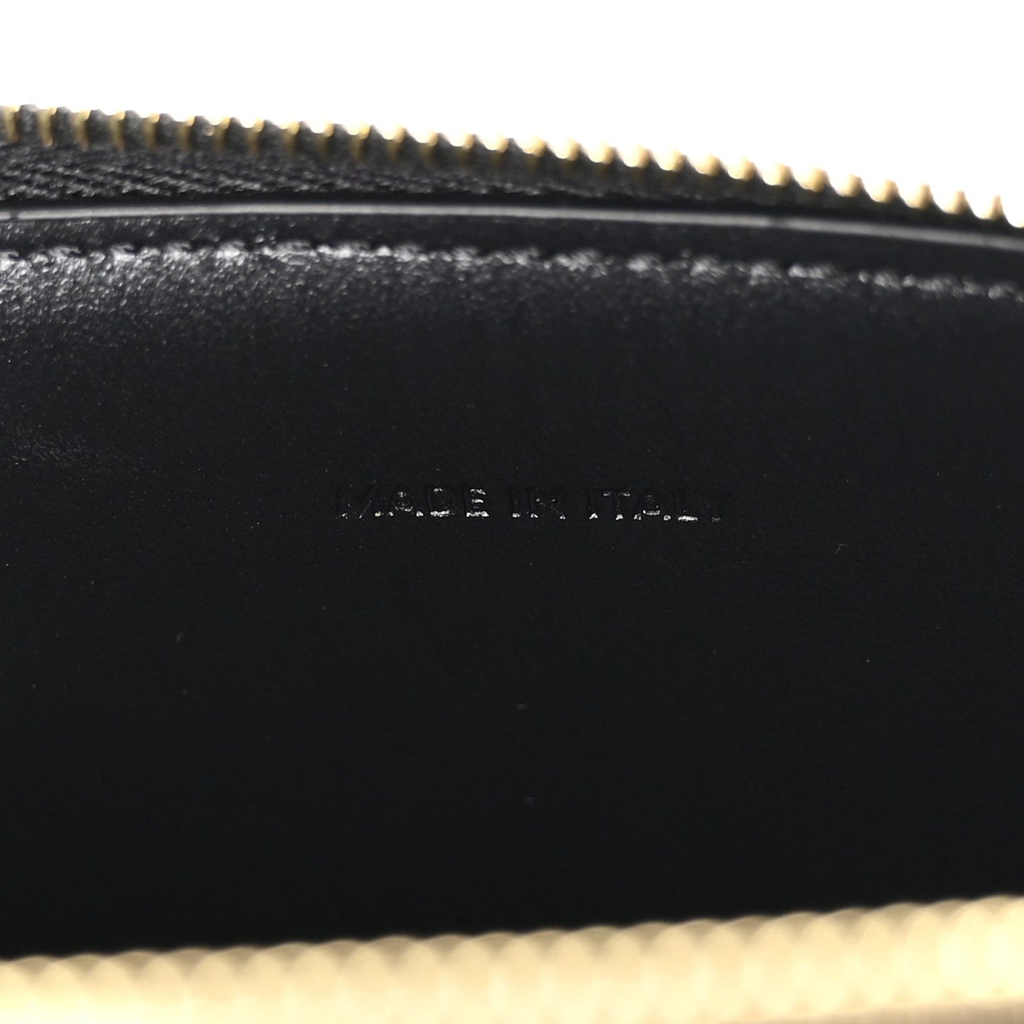Smooth Calfskin Cuir Triomphe Clutch on Chain Black