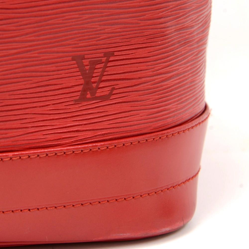 Louis Vuitto Noe Large Epi Leather Shoulder Bag