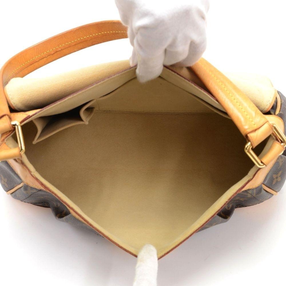 Louis Vuitto Beverly MM Monogram Canvas Shoulder Bag