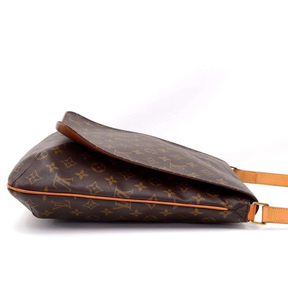 Louis Vuitto Large Musette Monogram Canvas Shoulder Bag