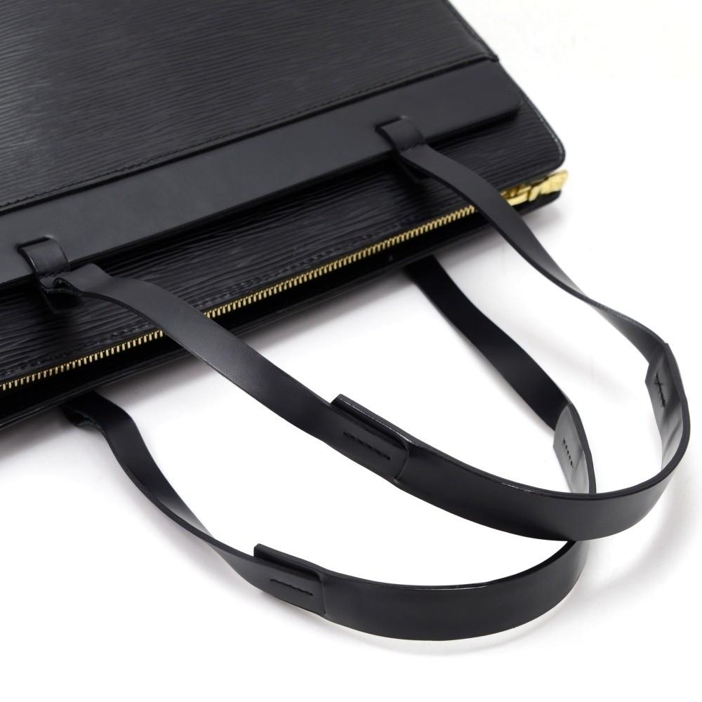 Louis Vuitto Croisette PM Epi Leather Shoulder Bag