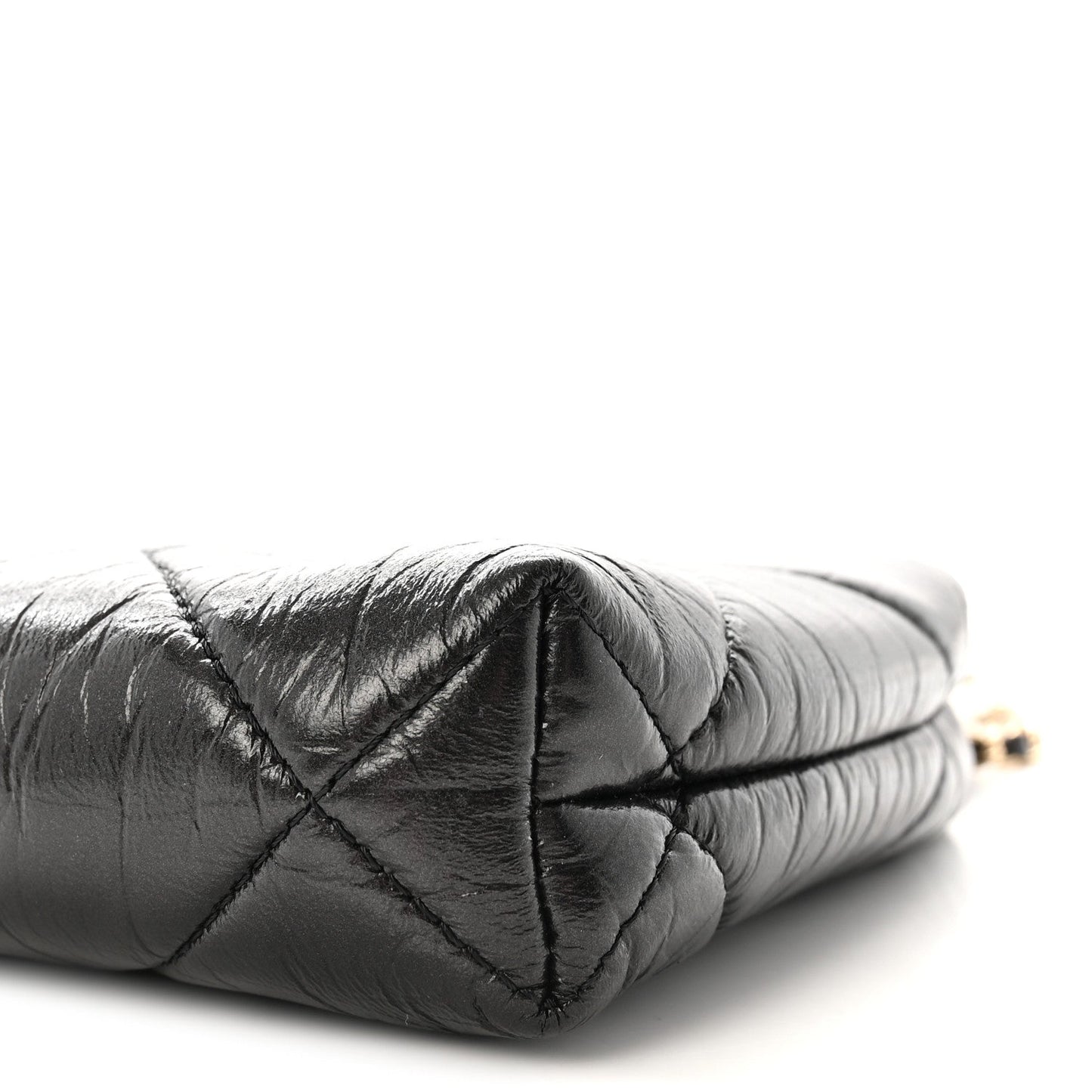 Shiny Aged Lambskin Quilted Kiss Lock Clutch With Chain Black